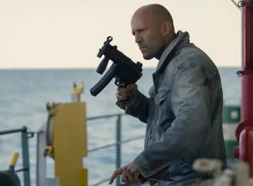 Mutiny_134296521842911267_big-cine_deskt.webp