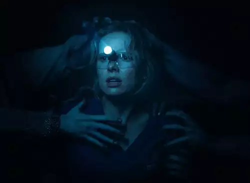 InsidiousOutoftheFurther_134296522423133400_big-cine_deskt.webp