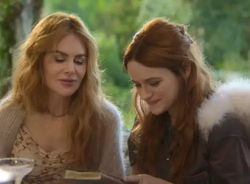 PracticalMagic2_134330230962919360_big-cine_deskt.webp