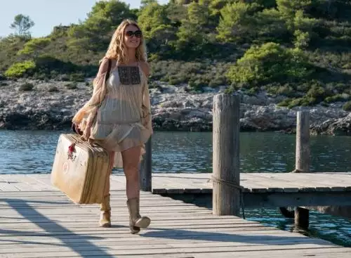 LadiesNightMammaMiaHereWeGoAgain_131704199244846948_big-cine_deskt.webp