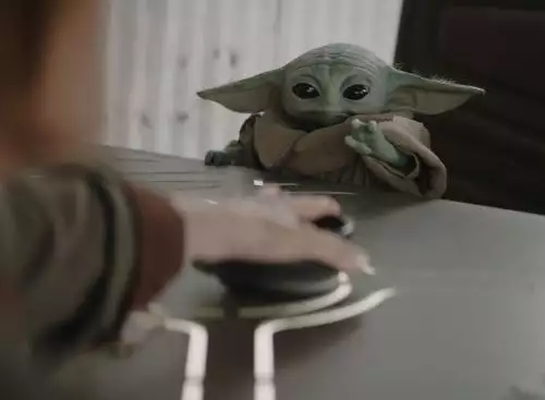 StarWarsTheMandalorianGrogu_134227013772897627_big-cine_deskt.webp