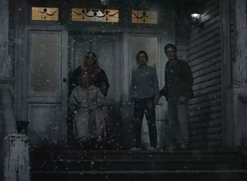 EvilDeadBurn_134276579368033875_big-cine_deskt.webp