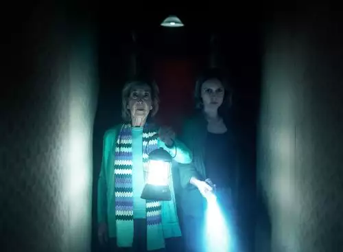 InsidiousOutoftheFurther_134296522400742160_big-cine_deskt.webp